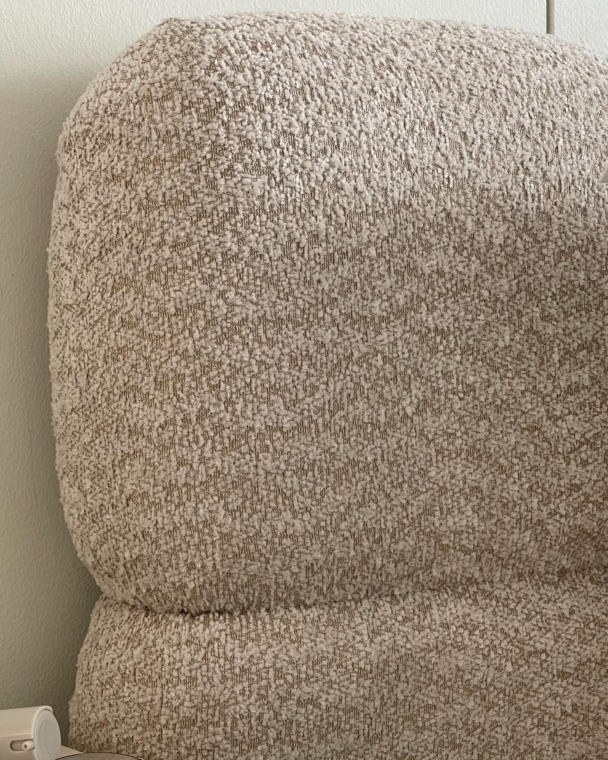 Bett mit Stauraum BASTON Bouclé Hellbeige 180 x 200 cm_1034223
