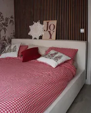 Bett mit Lattenrost Bouclé MIRANDE 160 x 200 cm Cremeweiß_979058