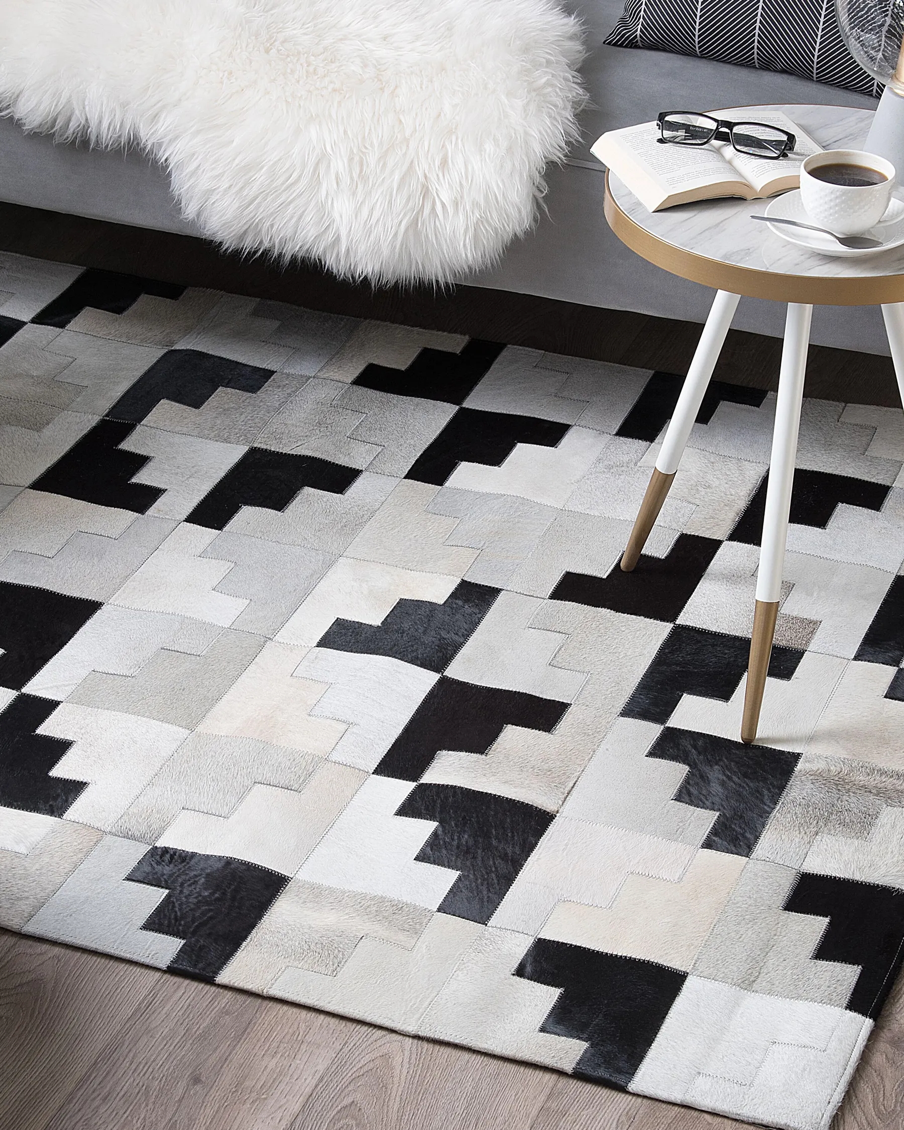 Tappeto EFIRLI Grigio 140 x 200 cm Pelle naturale_743015