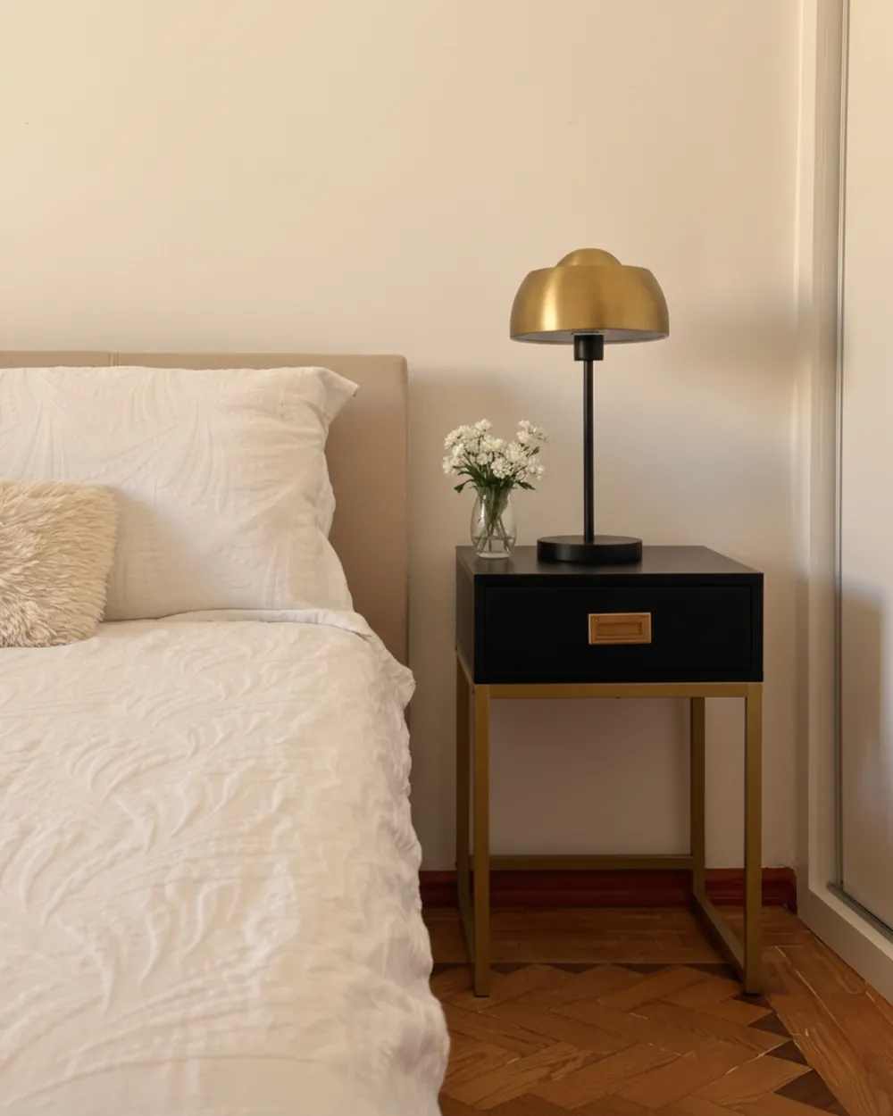 Bett mit Stauraum ORBEY Stoff Hellbeige 160 x 200 cm_1019803