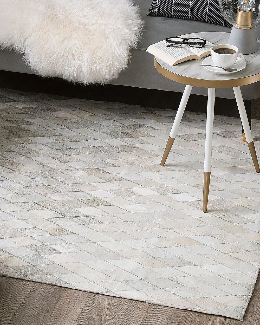 Teppich MALDAN Beige 160 x 230 cm Echtleder_1179253