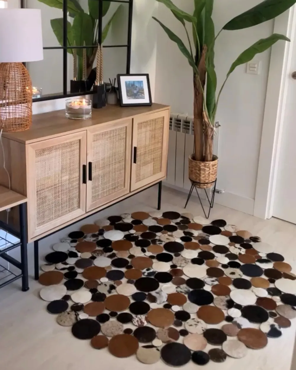 Rug SORGUN Golden Brown ø 140 cm Leather_877319