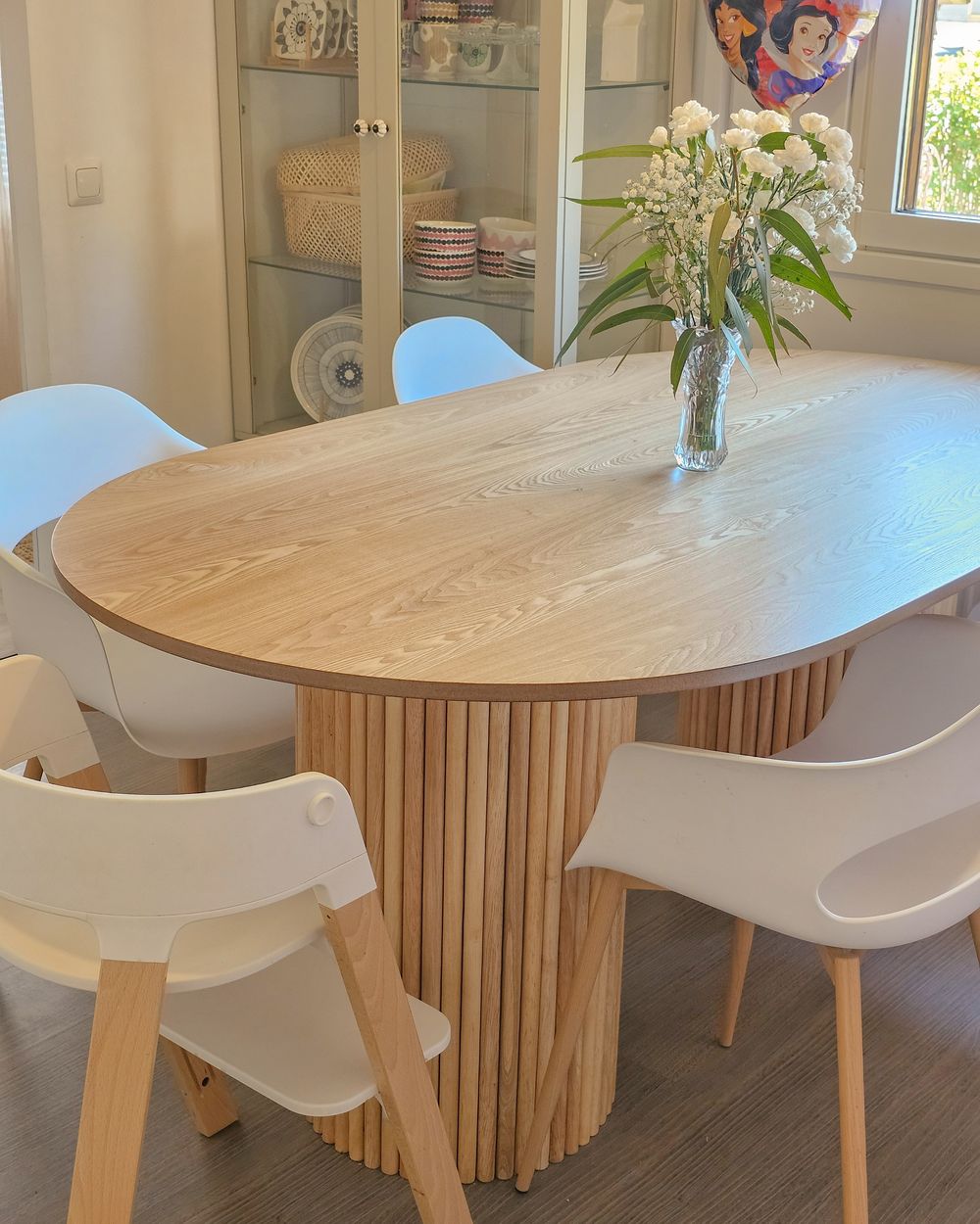 Oval Dining Table 180 x 100 cm Light Wood SHERIDAN Beliani