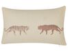 2 poduszki dekoracyjne z motywem tygrysa 30 x 50 cm beżowe NIEREMBERGIA_818815