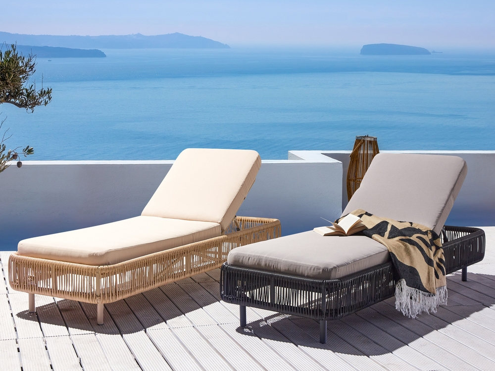 Reclining rattan sun lounger 2025