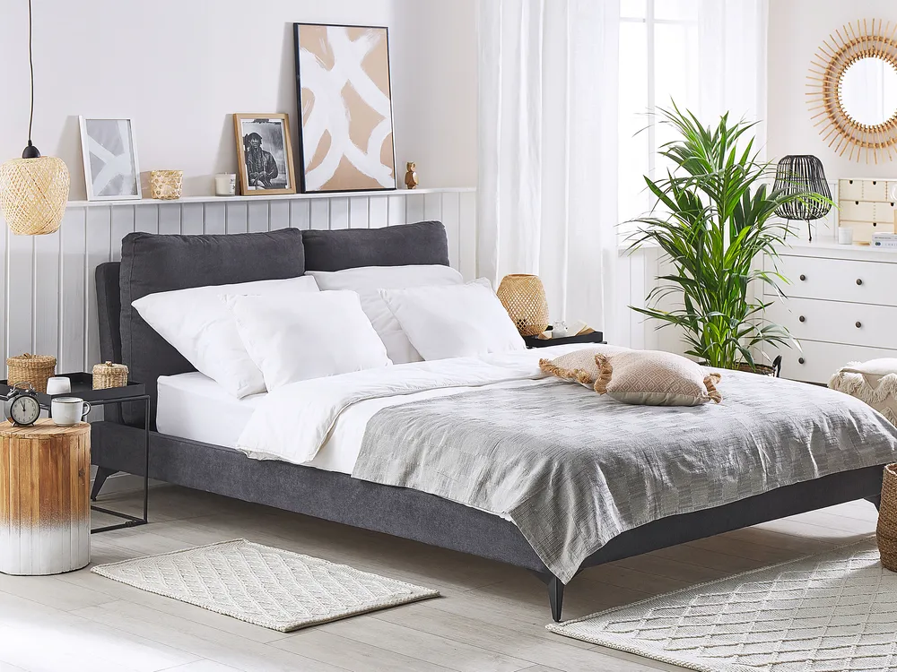 Letto Matrimoniale Imbottito In Velluto Grigio Stile Chesterfield Con Rete A Doghe - 180x200 Cm, Testiera Alta