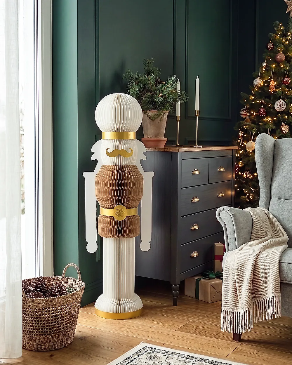 Juledekoration VINTERELV 100 cm Nøddeknækker Beige