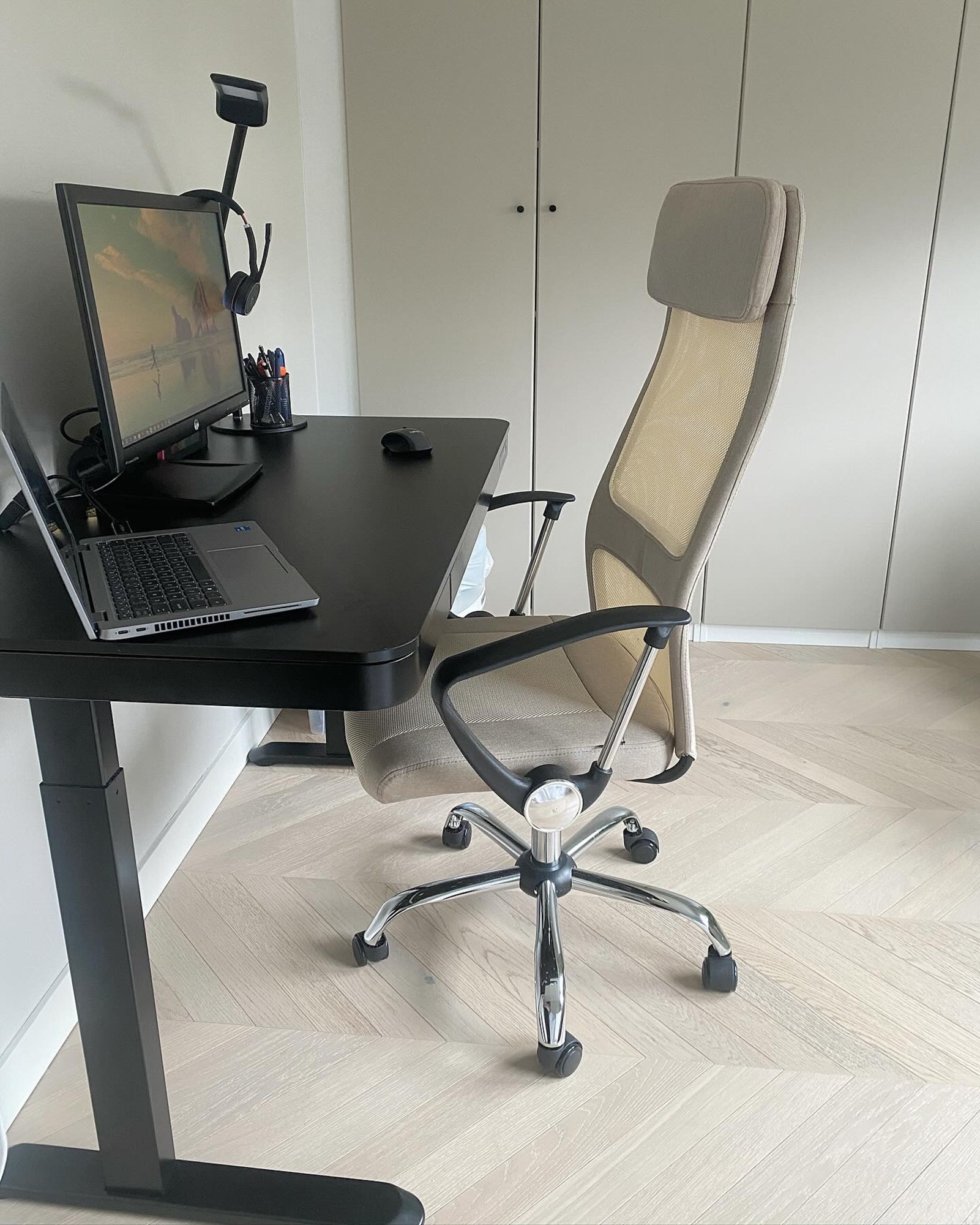 Bureau électrique Assis-debout - 120 Cm - Noir - Avec Tiroir Et Prise USB-C - Neuf