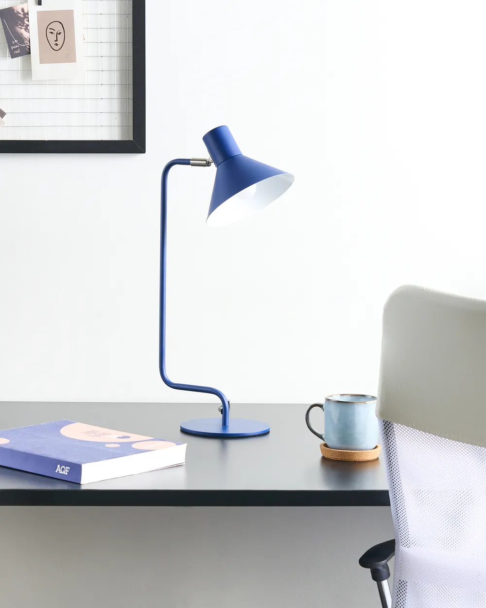 Relaxdays bankierslamp, retro bureaulamp, houten voet, kantelbare kap Relaxdays bankierslamp, retro bureaulamp, houten voet, kantelbare kap