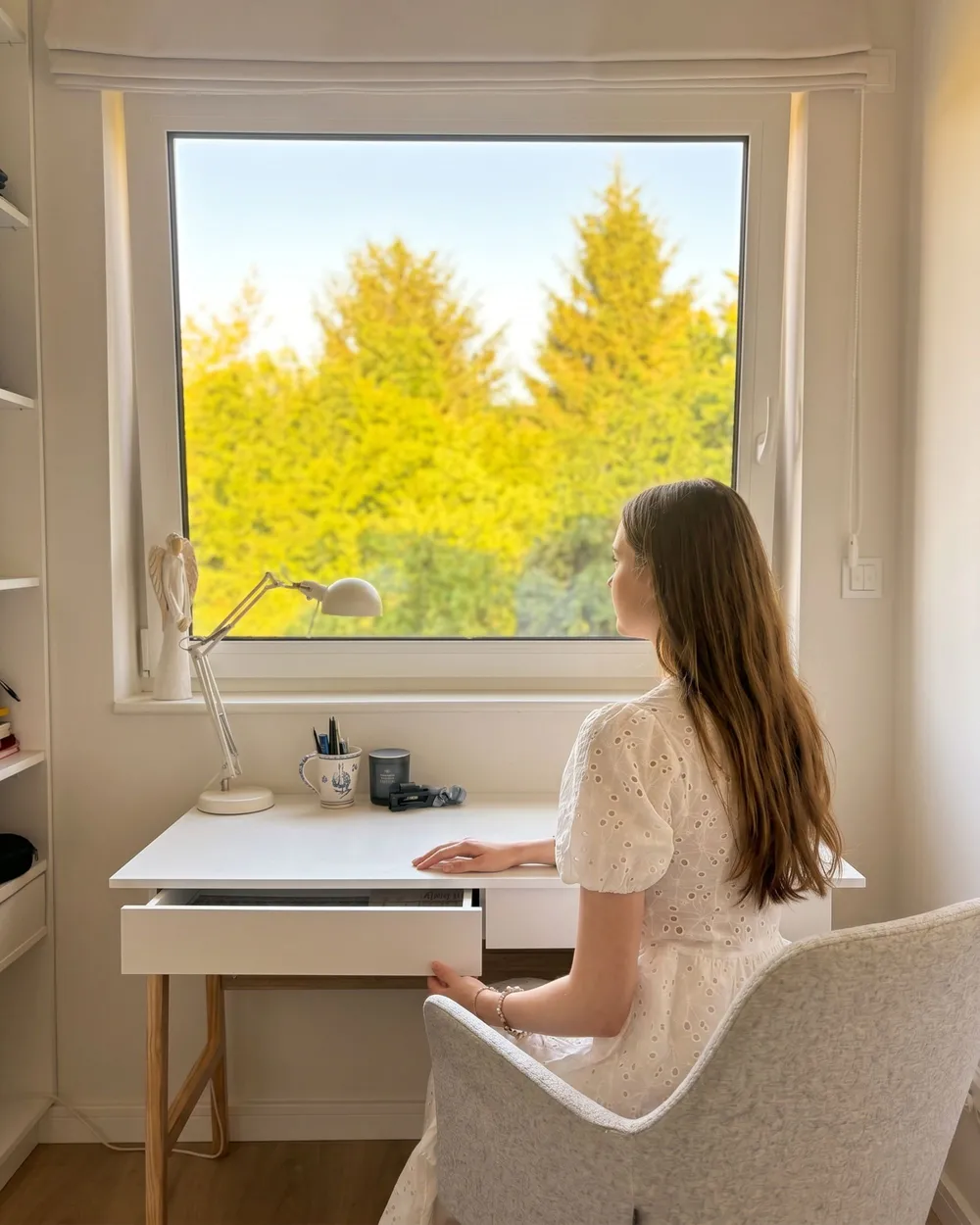 Home Office Desk THESLAY 120 cm 60 cm Light Brown/ White_1085751