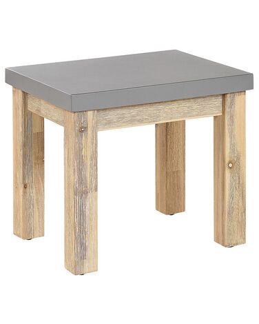 Záhradná stolička betón akáciové drevo sivá farba svetlé drevo OSTUNI