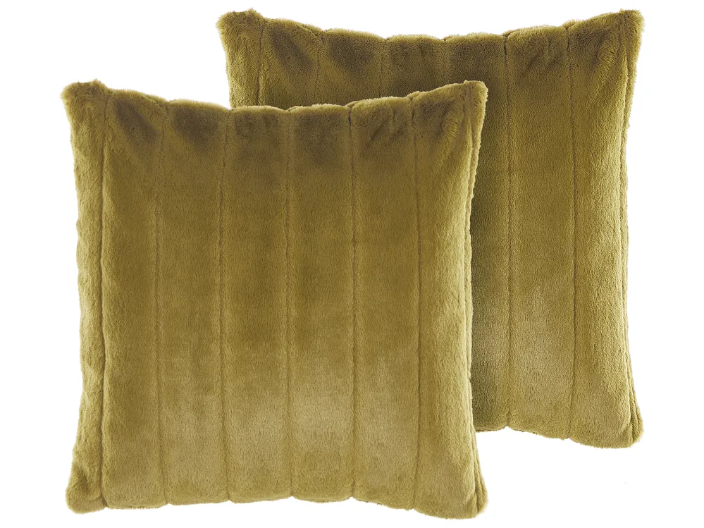 Gyrohome, federa natalizia per cuscino con pon pon e morbide particelle, in velluto, per divano letto, 45,7 x 45,7 cm Gyrohome, federa natalizia per cuscino con pon pon e morbide particelle, in velluto, per divano letto, 45,7 x 45,7 cm
