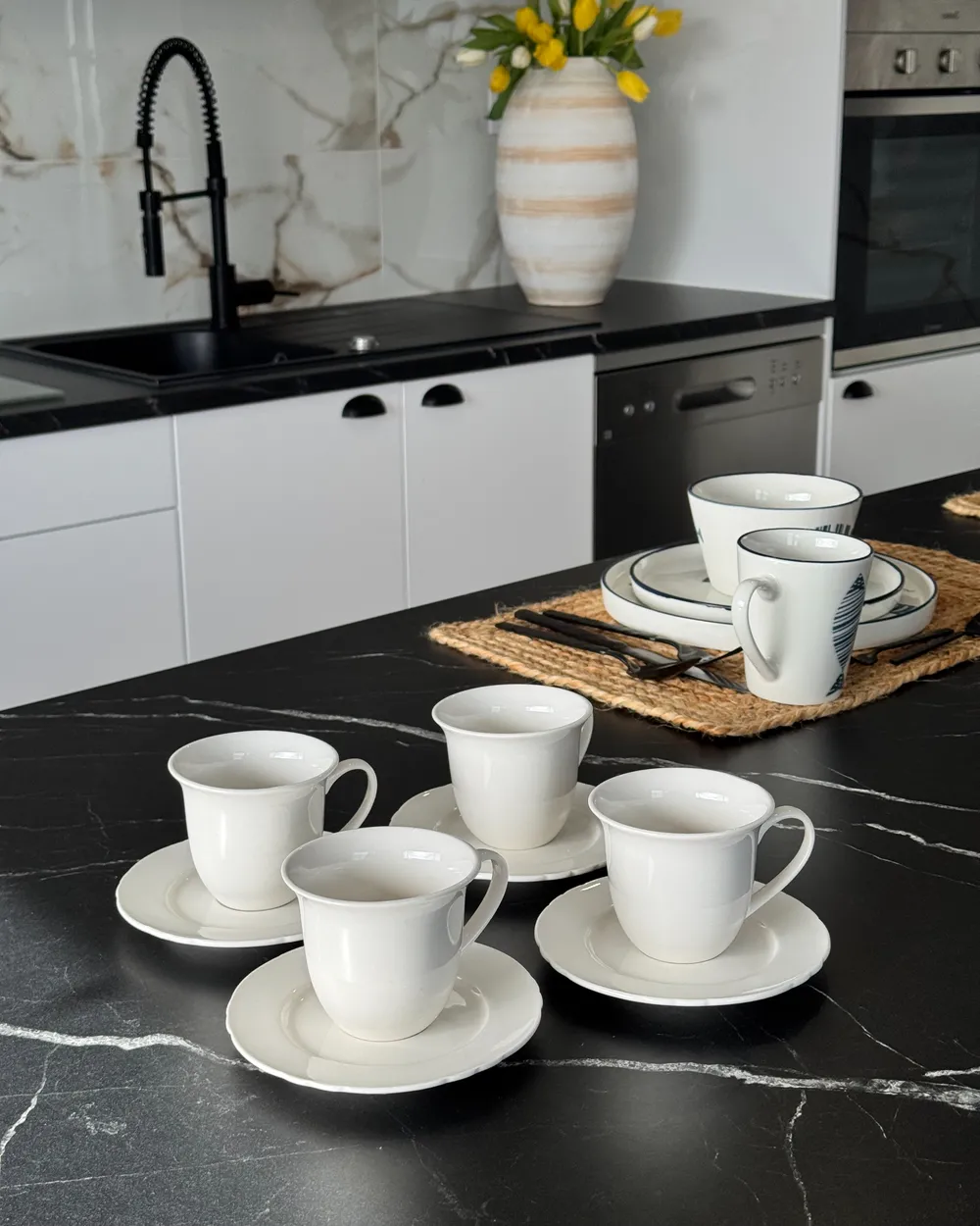 Set di 8 tazze con piattini ELDERBERRY Porcellana Bianco_1054485