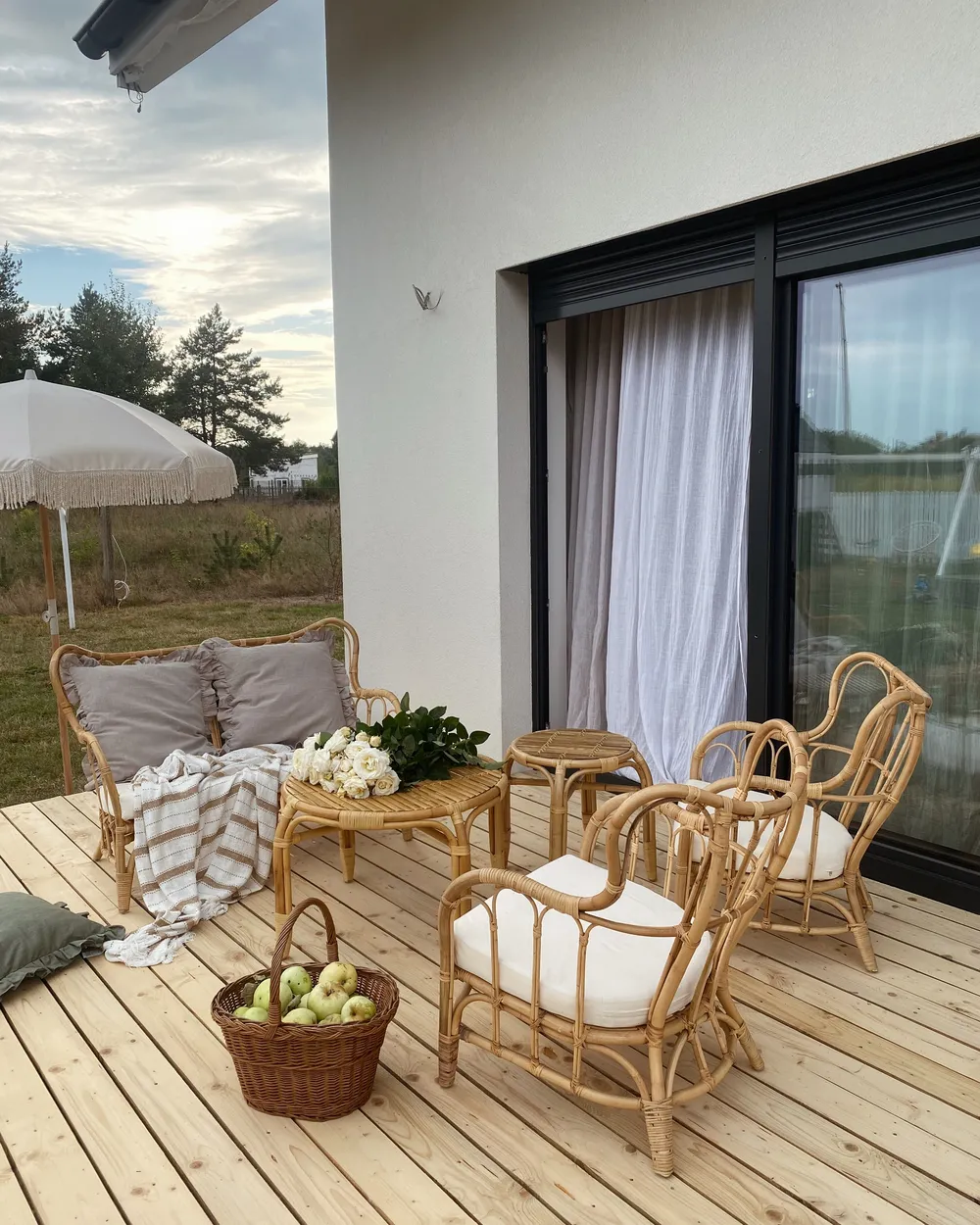 Zestaw ogrodowy ze stolikiem dla 4 osób BRINDISI Rattan Naturalny_835961