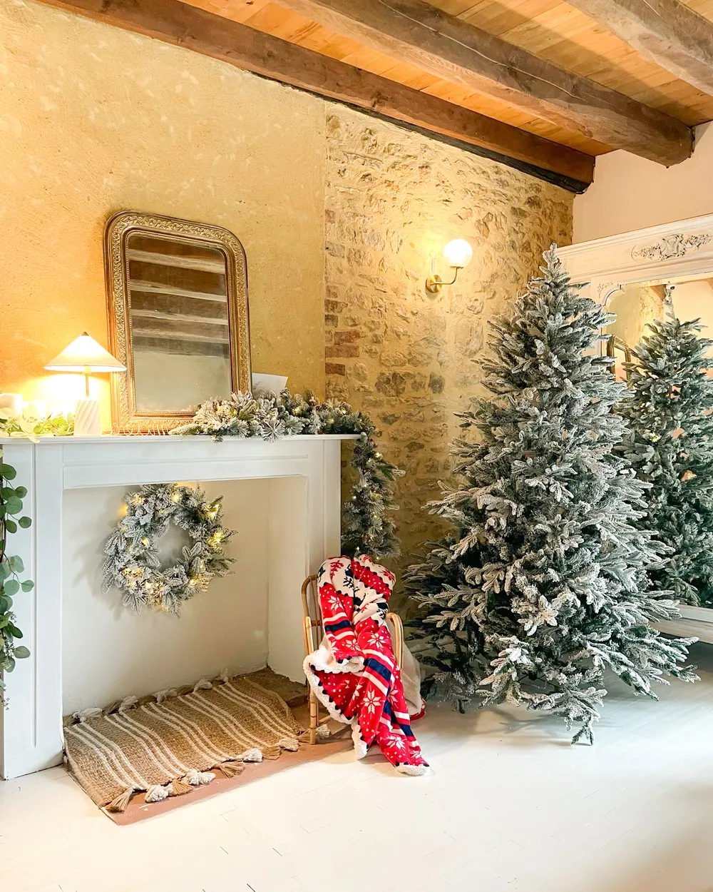 Ośnieżona świąteczna girlanda LED WHITEHORN 180 cm Biały_901524