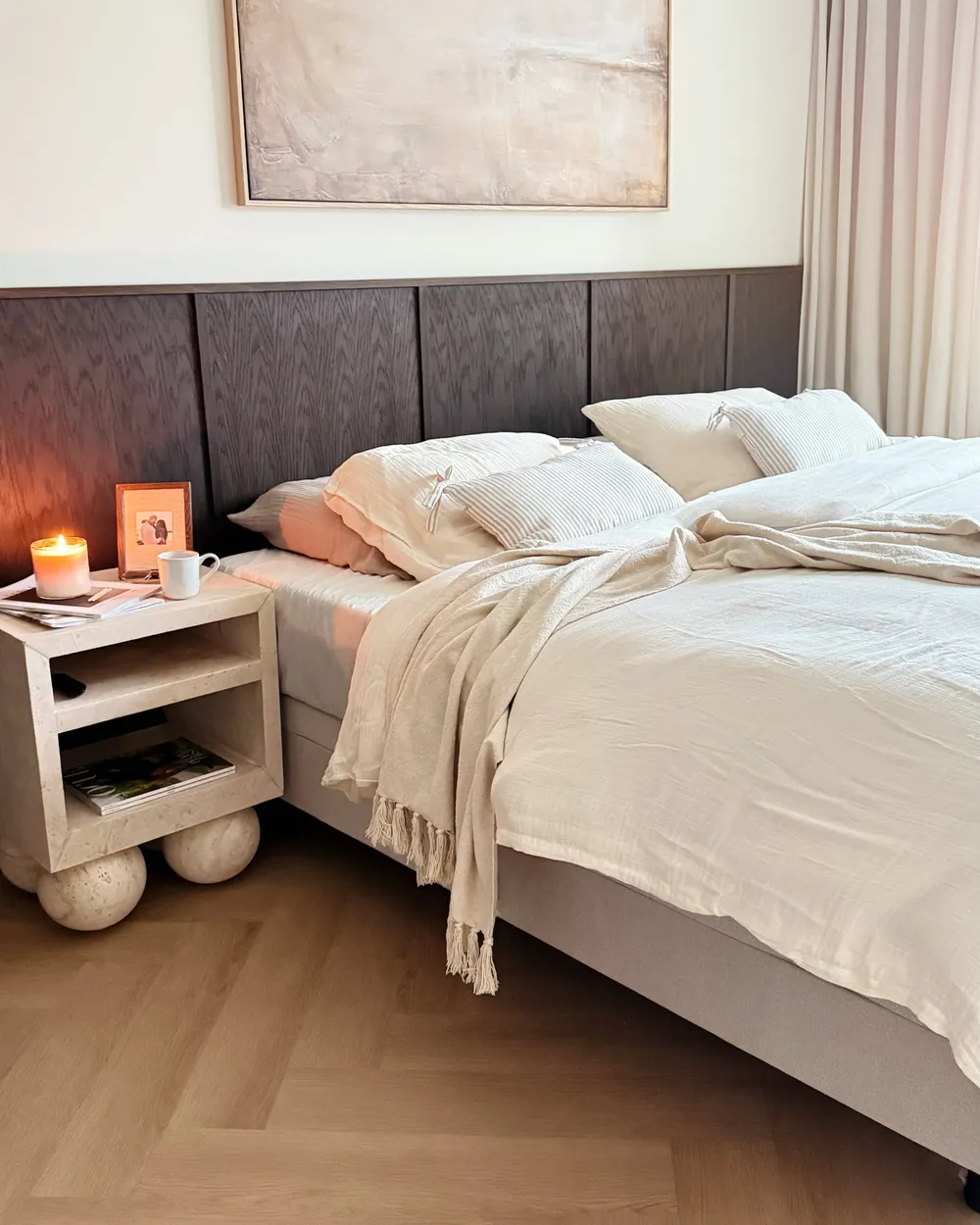 Adjustable Bed without Headboard Fabric CASTELLAN 180 x 200 cm (EU Super King) Light Beige_1036773