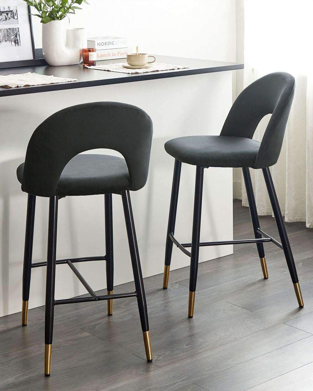 Crushed velvet bar chairs 2025