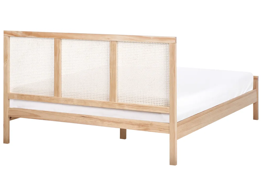 Bett mit Lattenrost Kiefernholz SALERNAS 160 x 200 cm Hellbraun_977053