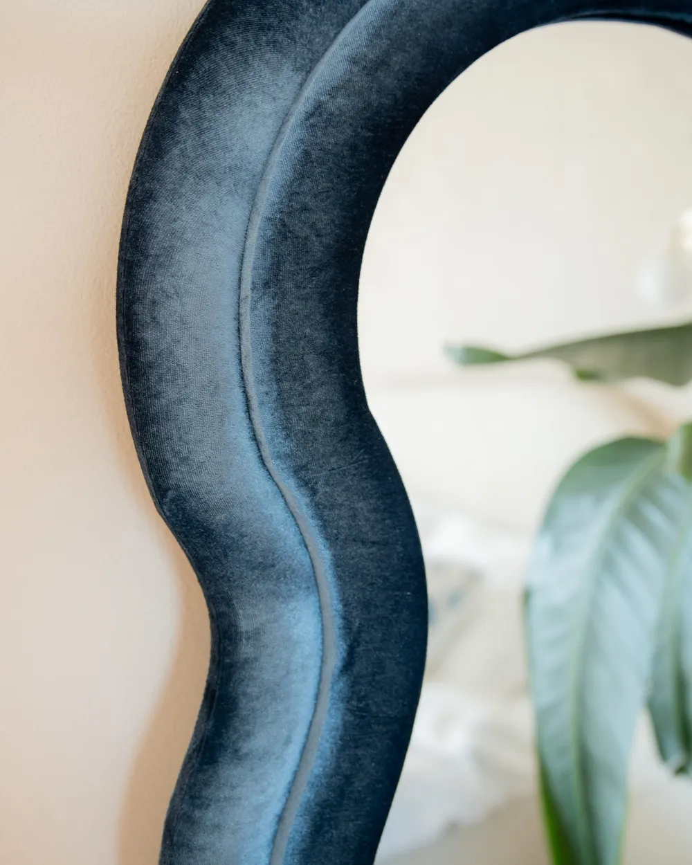 Wall Mirror LACS 57 cm 160 cm Velvet Blue_951482