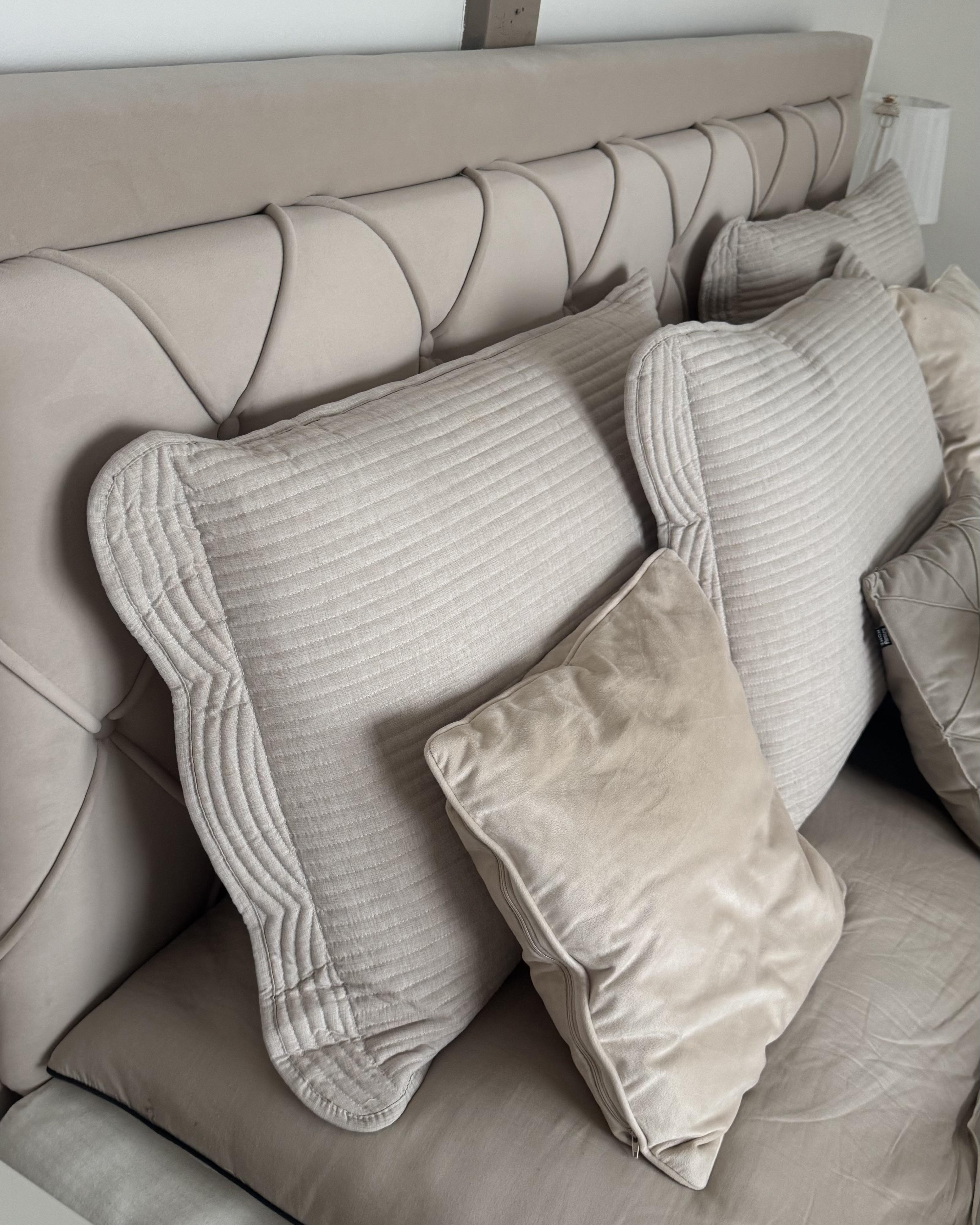 Bett mit Schubladen LIEVIN Samtstoff Beige 160 x 200 cm_945767