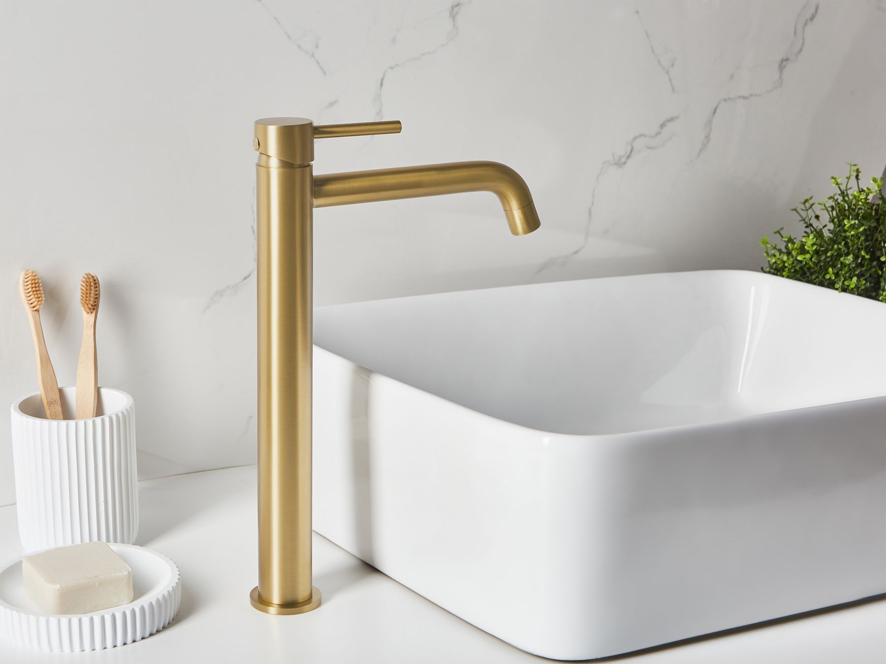 Bateria umywalkowa wysoka złota SALINAS_998759