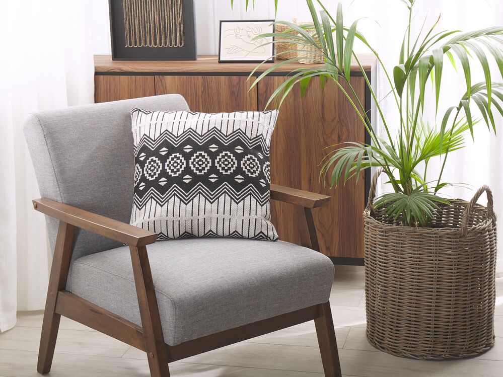 Conjunto de 2 cojines decorativos CARDAK 45 x 45 cm Algodón Negro/Blanco Patrón geométrico