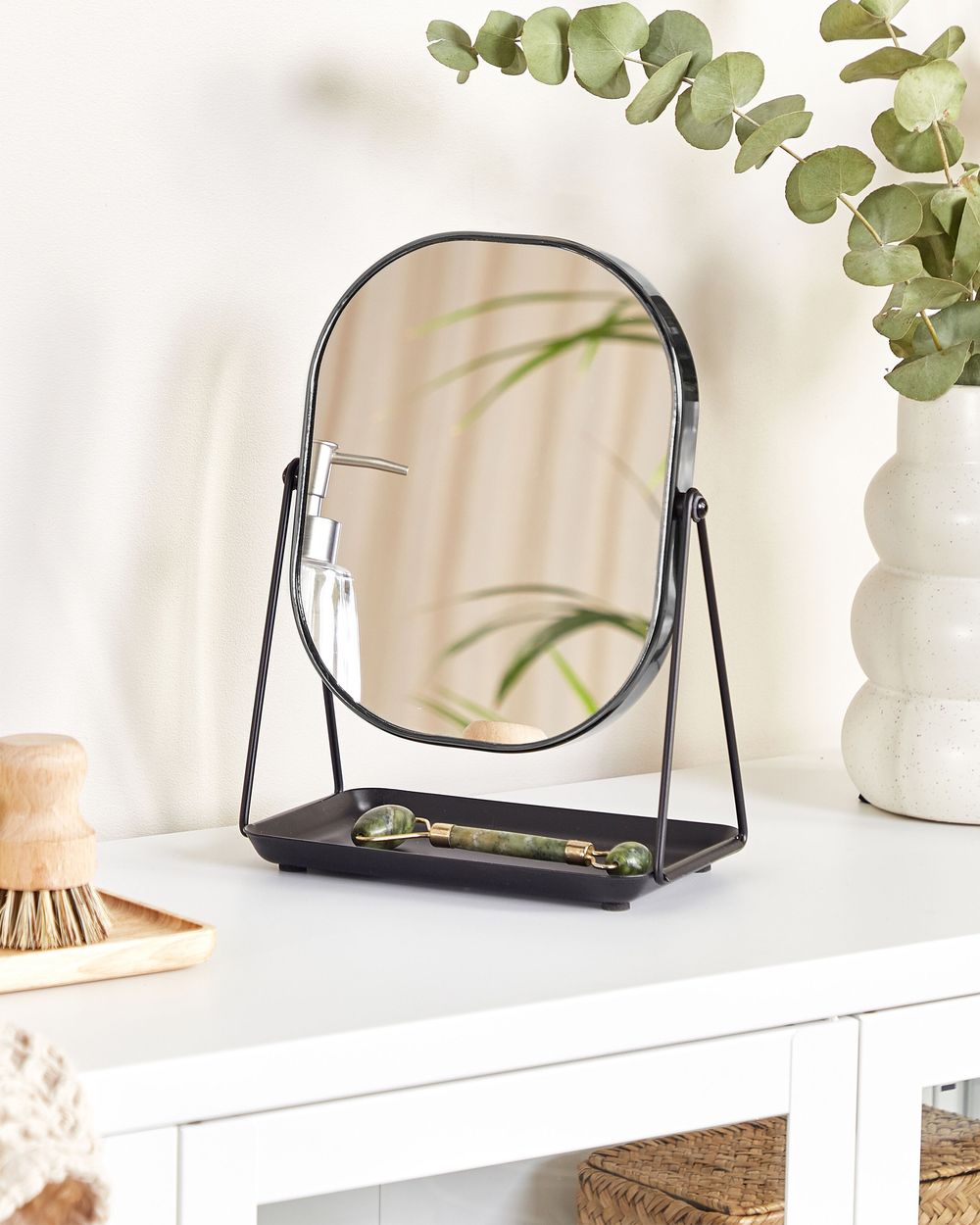 Lattiapeili CHELLES 150 cm keisaripuu Tummanruskea | Beliani.fi