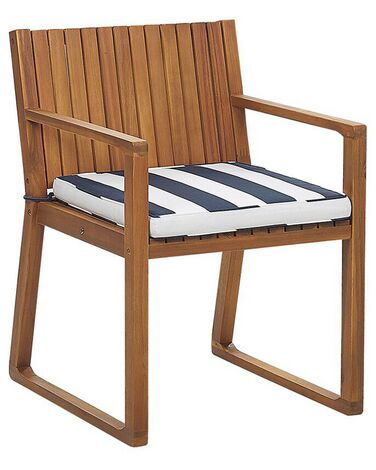 Krzesło ogrodowe akacjowe jasne drewno z poduszką niebiesko-białą SASSARI