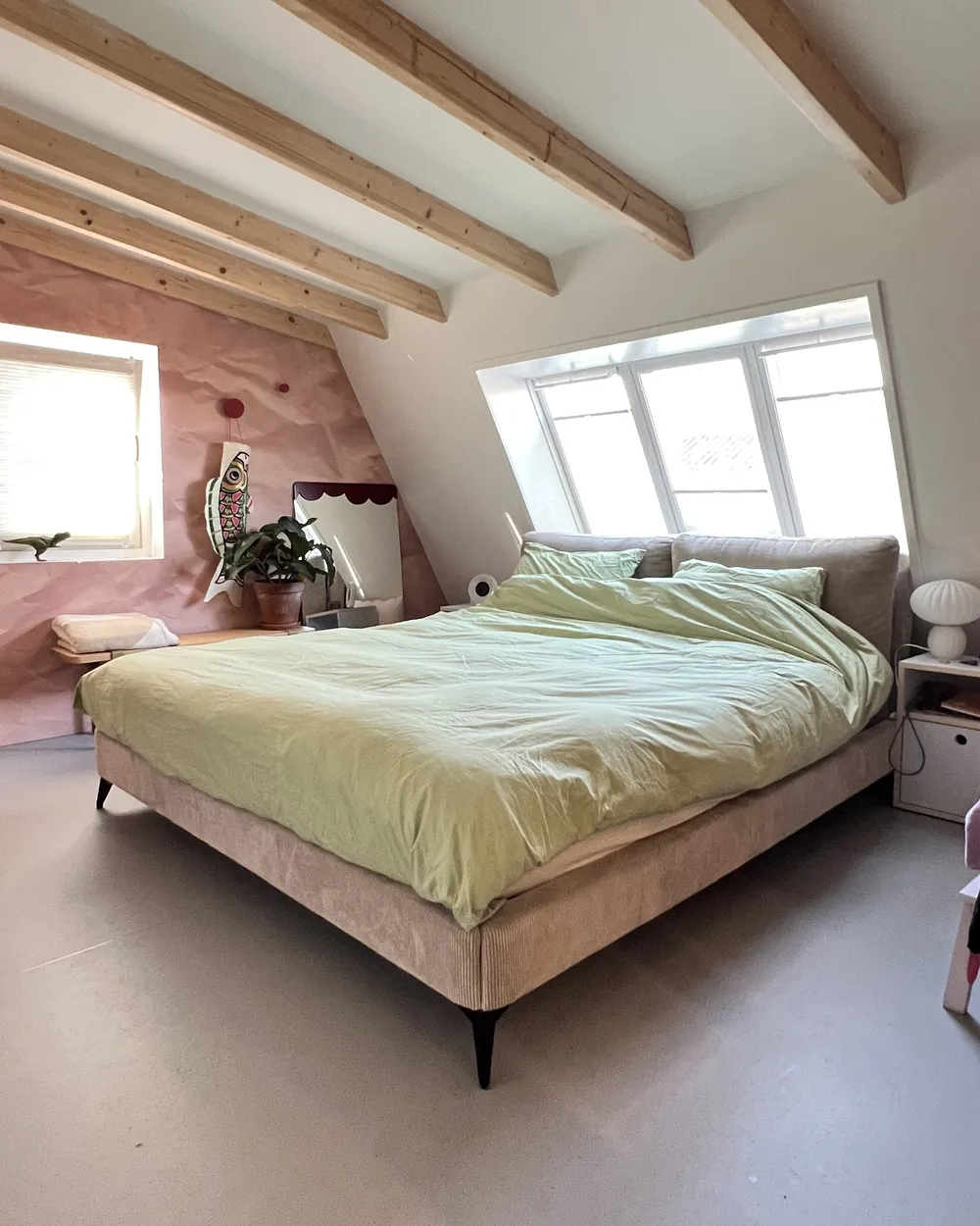 Bed Corduroy MELLE 140 x 200 cm (EU Double) Taupe_951663