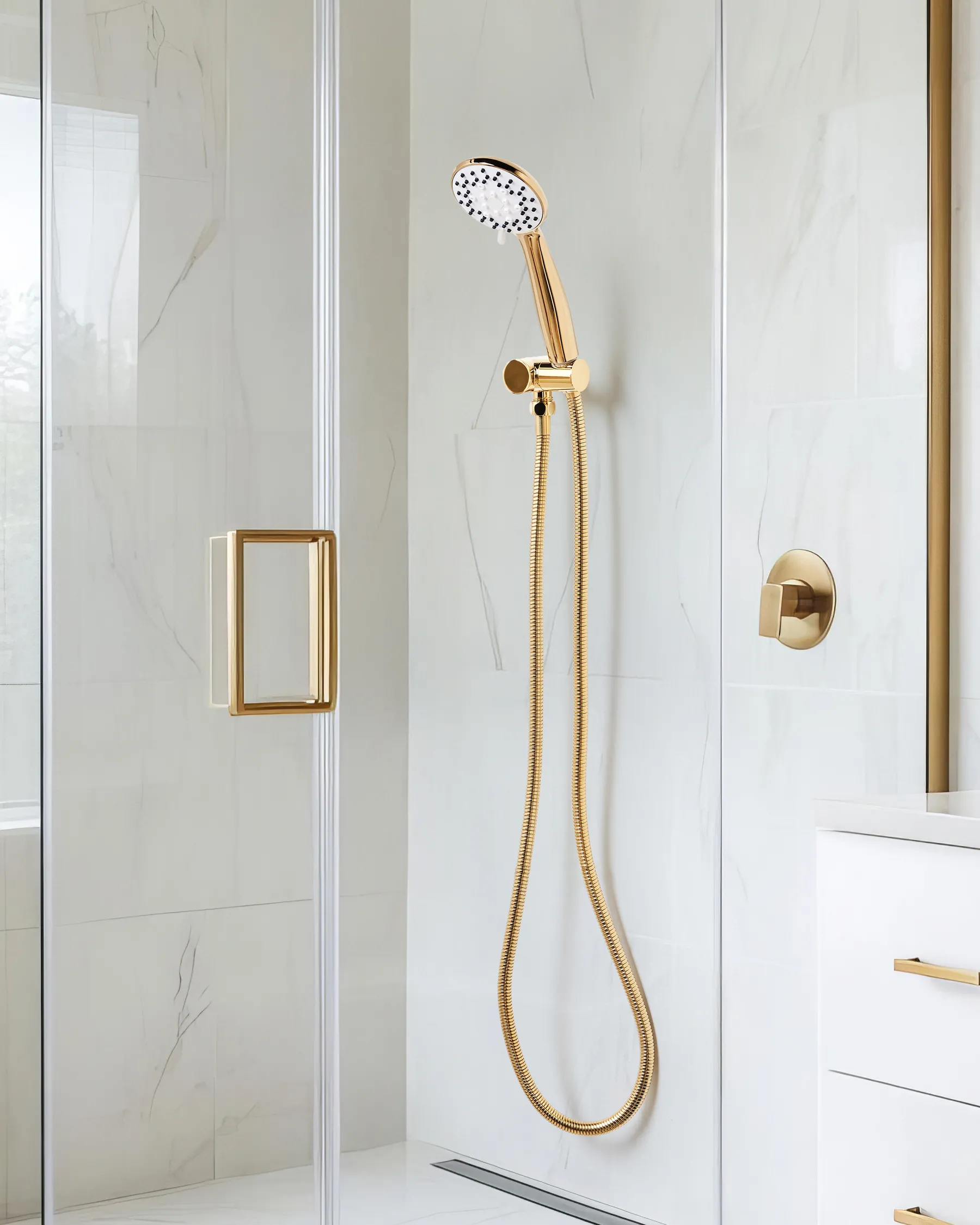 Shower Head and Hose Kit MACAY 3-function Gold_988310