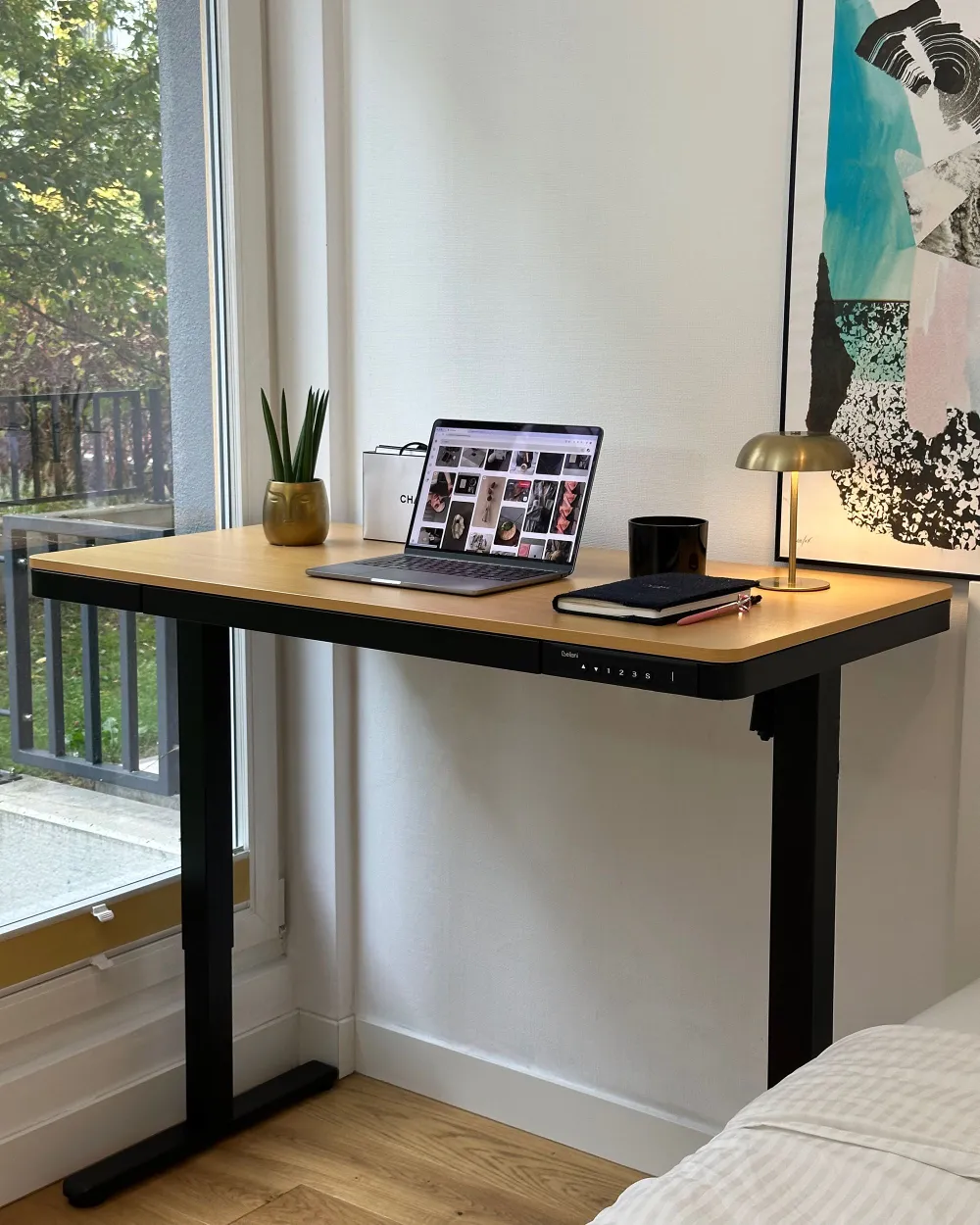 Electric Adjustable Standing Desk PENLY 120 cm x 60 cm with USB Port Black/ Light Brown_1193890