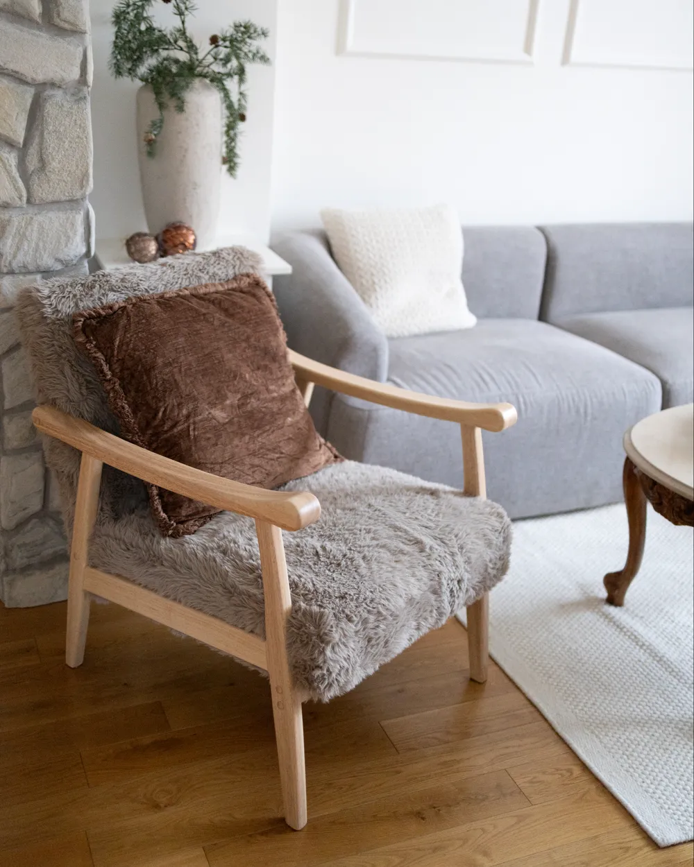 Armchair LEKNES Faux Fur Taupe_1047317