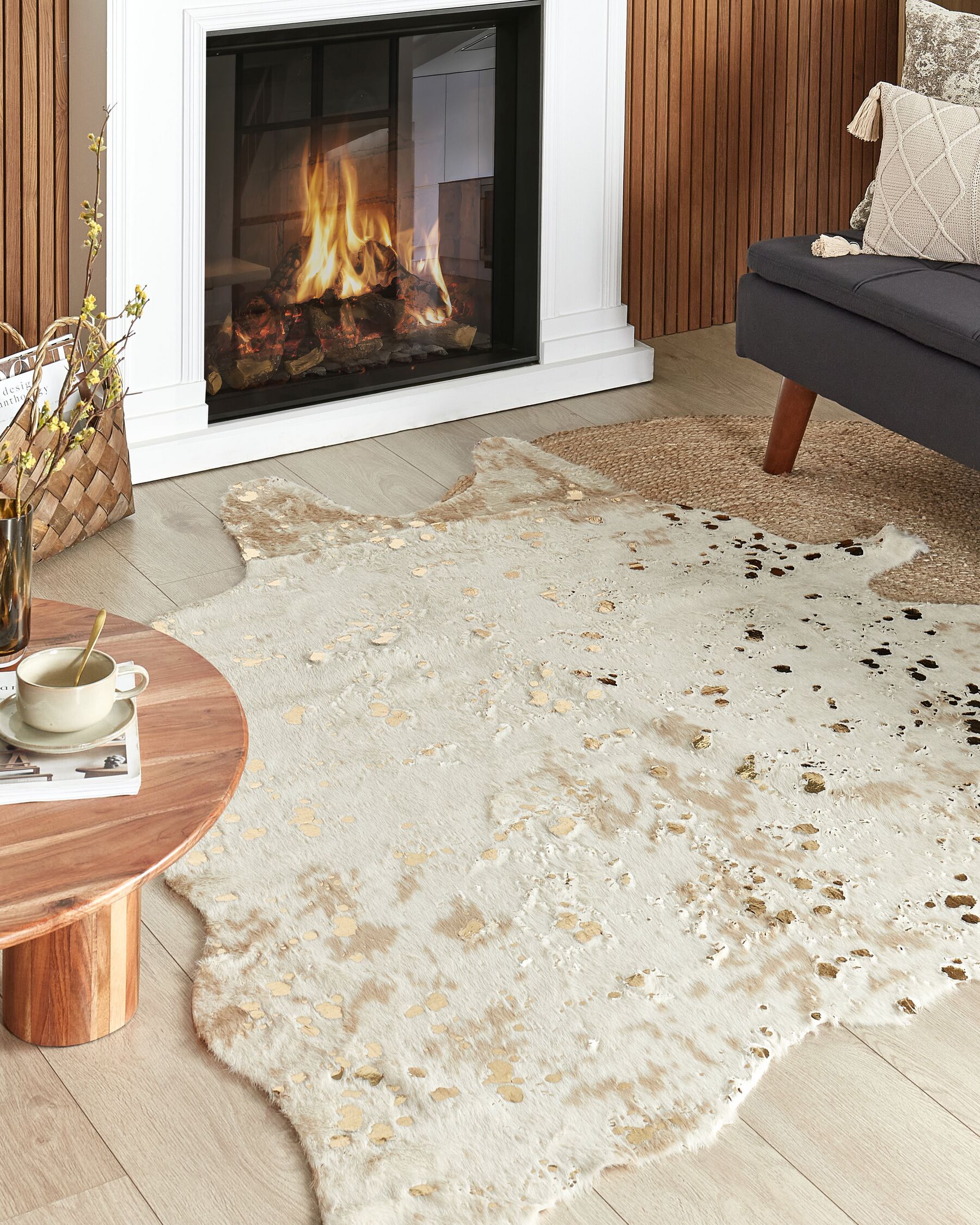 Faux Cowhide Area Rug with Spots 150 x 200 cm Beige with Gold BOGONG_820355