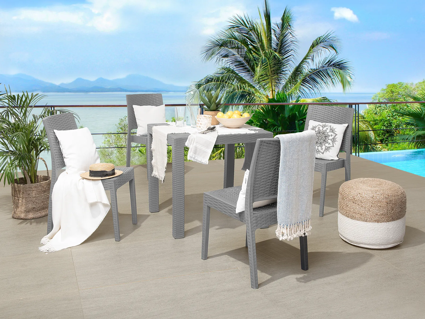 Garden Dining Table FOSSANO 80 cm 80 cm Light Grey_744584