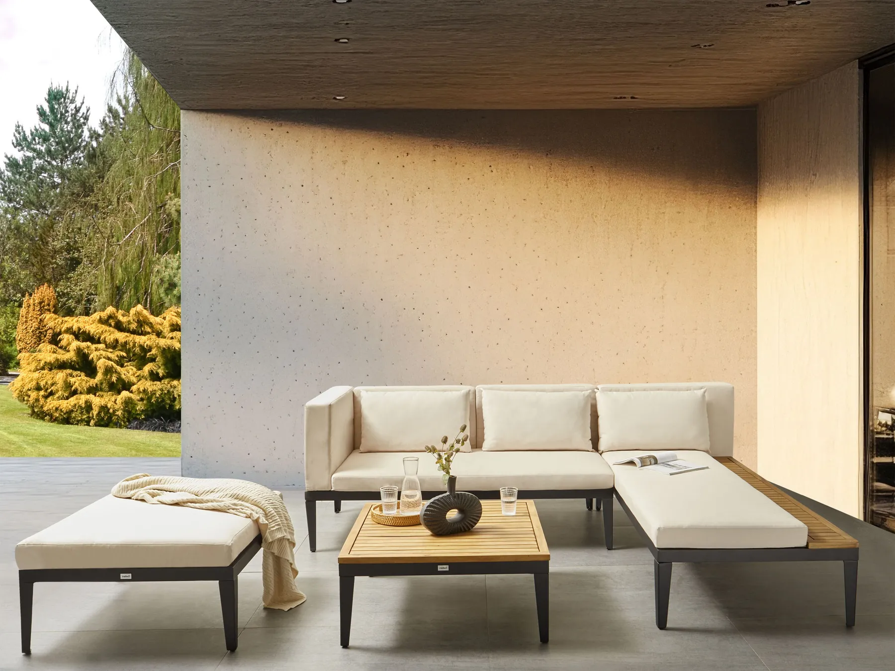 Garden Lounge Set with Table and Ottoman 3 Seater BRACCIANO Certified Acacia Wood Light Beige Left Hand_956329