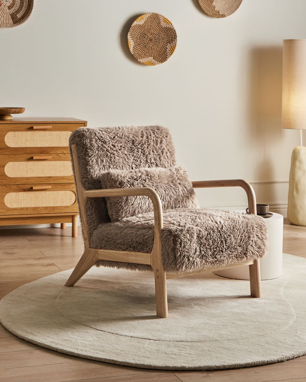 Sillón SKOVDE Pelo sintético Gris pardo