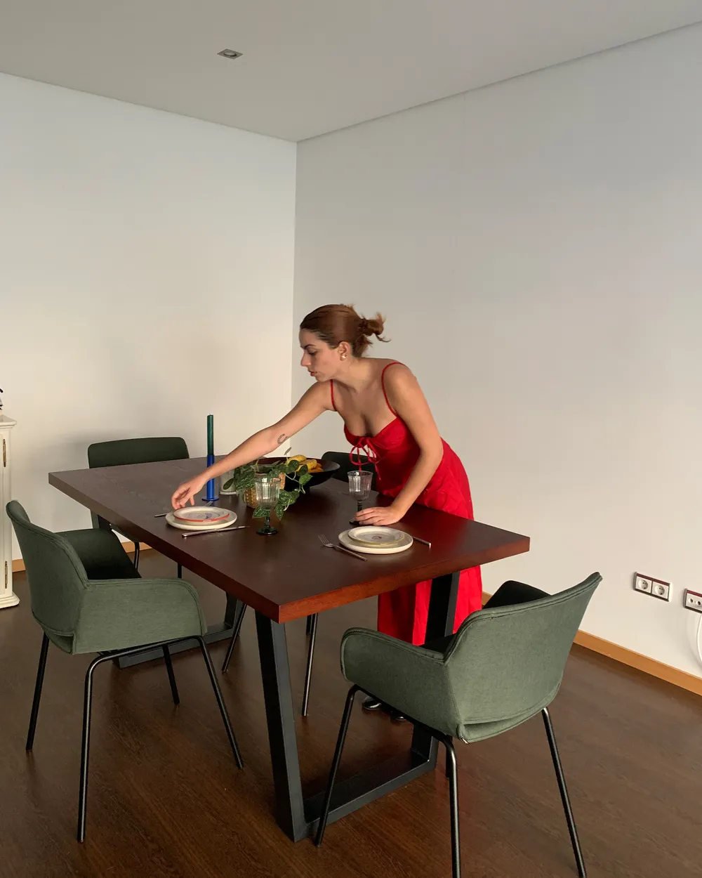 Dining Table AUSTIN Dark Walnut 160 cm 90 cm - Beliani.co.uk