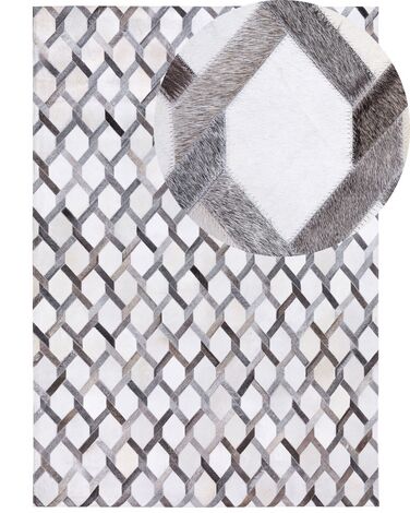 Kožený koberec 160 x 230 cm sivá/béžová AYDIN