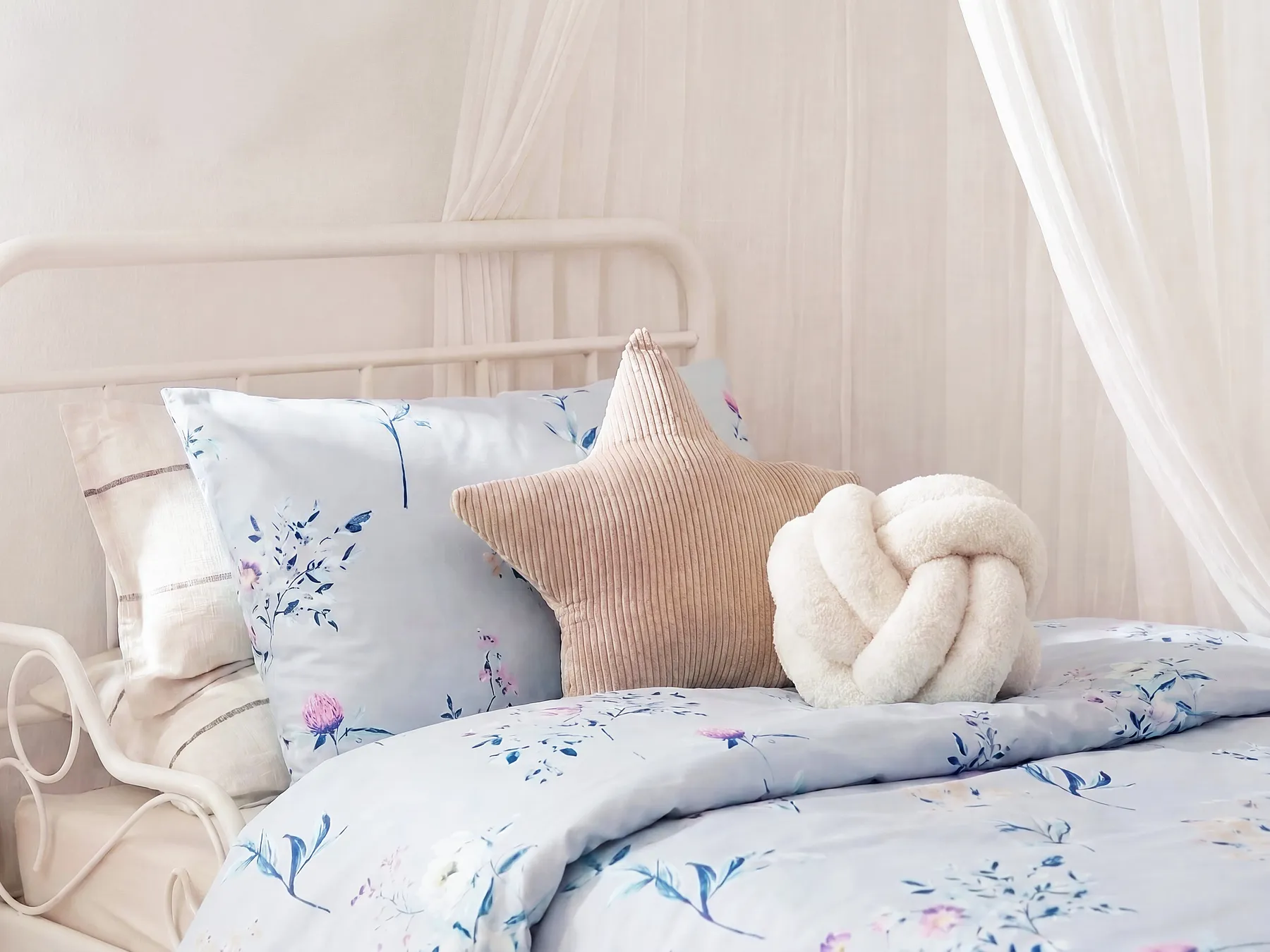 Throw Cushion MALNI 19 x 19 cm Boucle Off-White Solid_1199435