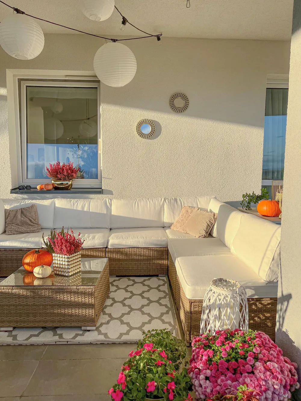Garden Corner Sofa with Table 6 Seater BELVEDERE PE Rattan White_831190