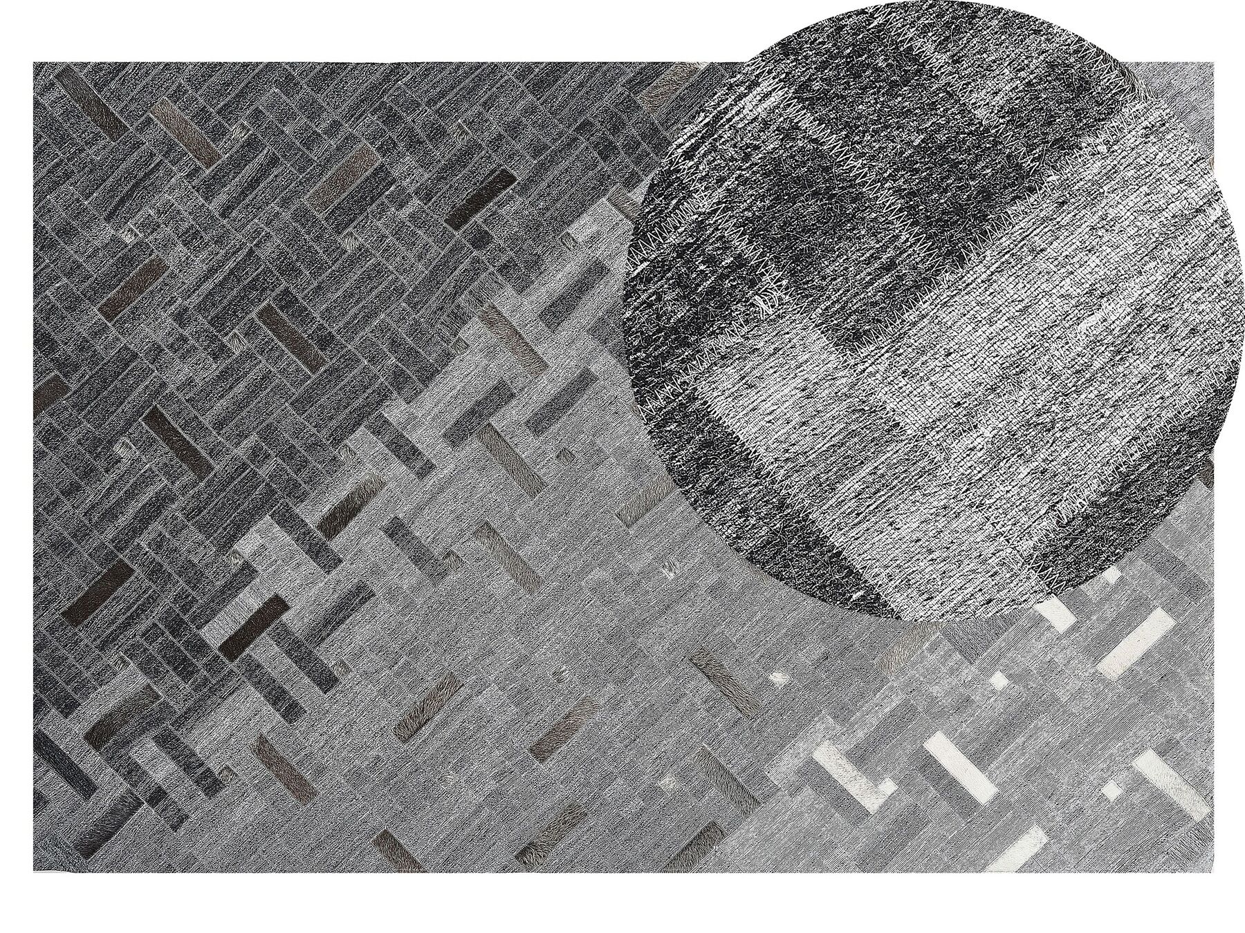 Kožený koberec 140 x 200 cm šedý DARA_782426