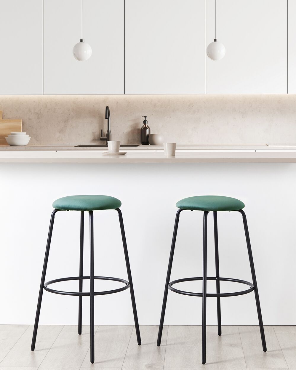 Set of 2 Bar Chairs MORTON Velvet Emerald Green