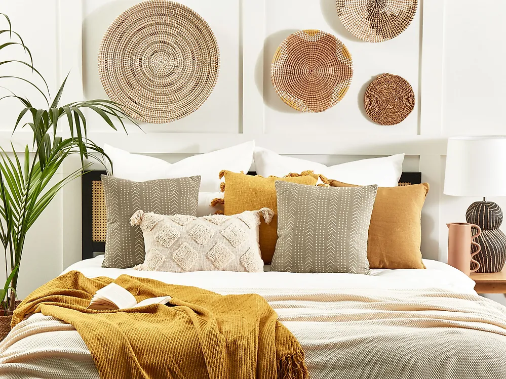 Throw Cushion SENECIO 45 x 45 cm Cotton Beige Geometric Pattern_1179961