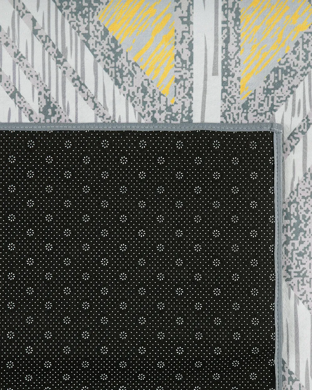 Tappeto KARGI Grigio 160 x 230 cm_755542