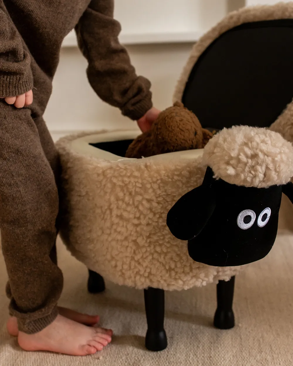 Pufa zwierzak ze schowkiem SHEEP Baranek Jasnobeżowy_953671