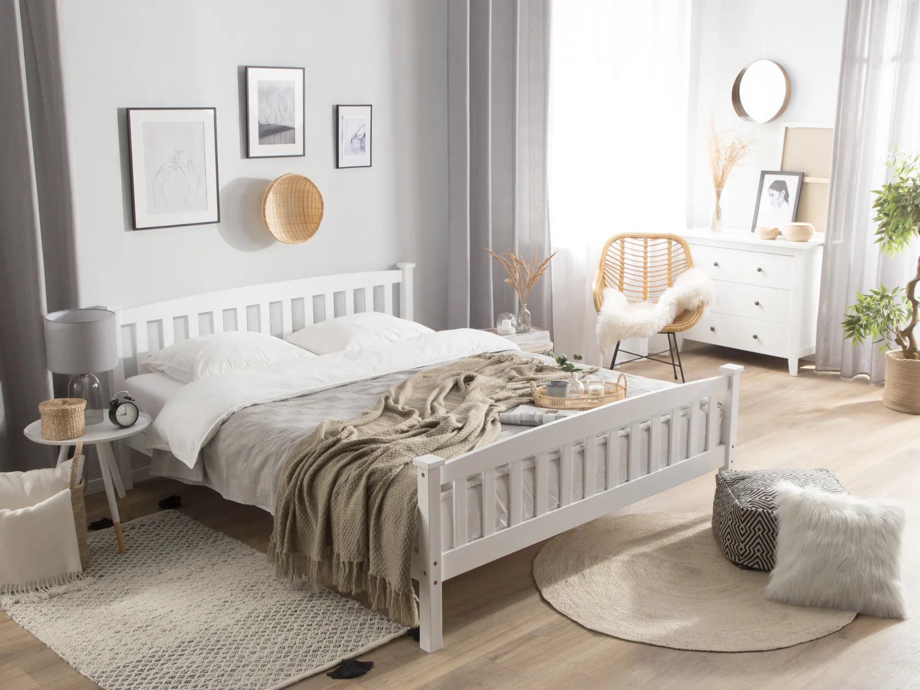 Bed Pine Wood GIVERNY 160 x 200 cm (EU King Size) White_751145