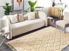 Bavlněný koberec 140 x 200 cm béžový SANLIURFA_840547