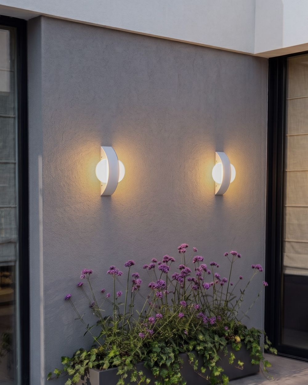 Set of 2 Outdoor LED Wall Lights LOSSIE White
