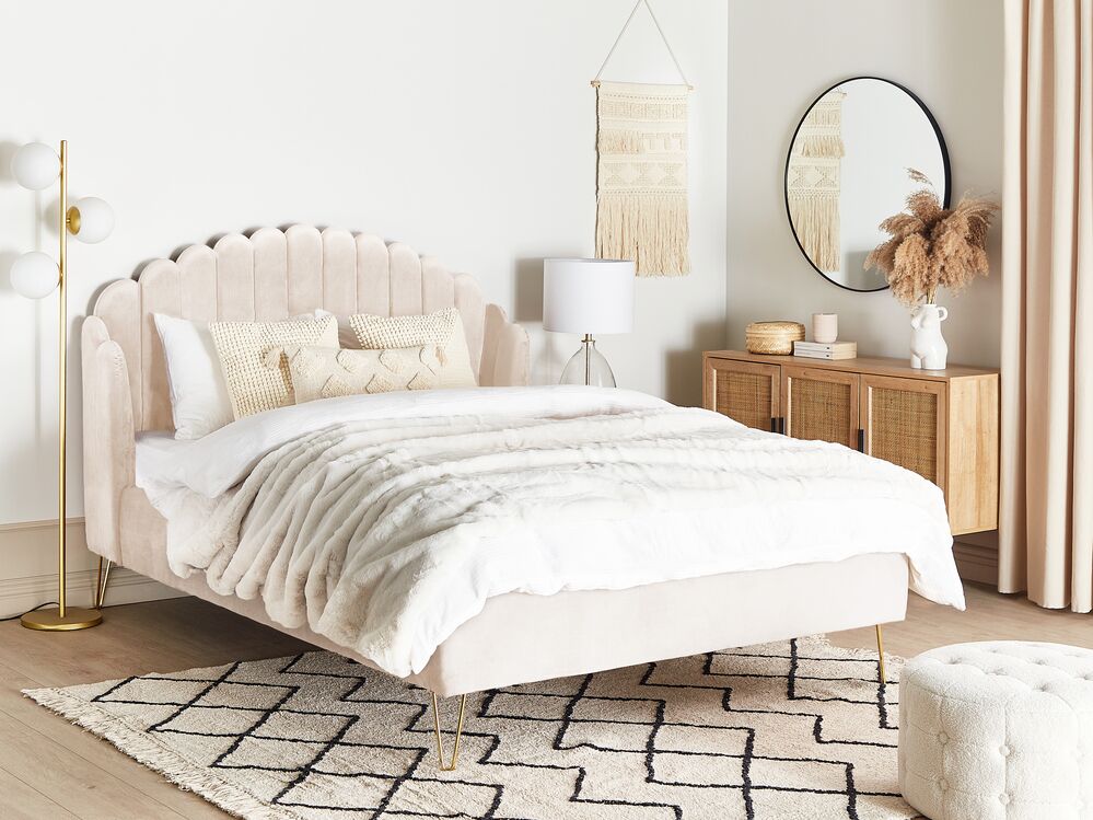 Bett mit Lattenrost Samtstoff AMBILLOU 140 x 200 cm Hellbeige