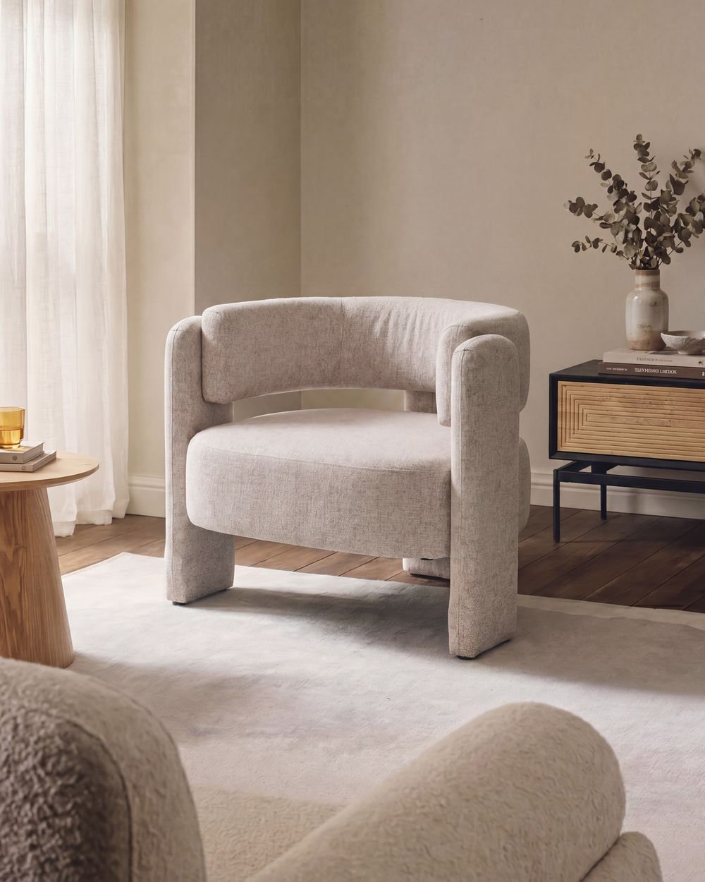 Poltrona MAGGEBY Tecido Creme